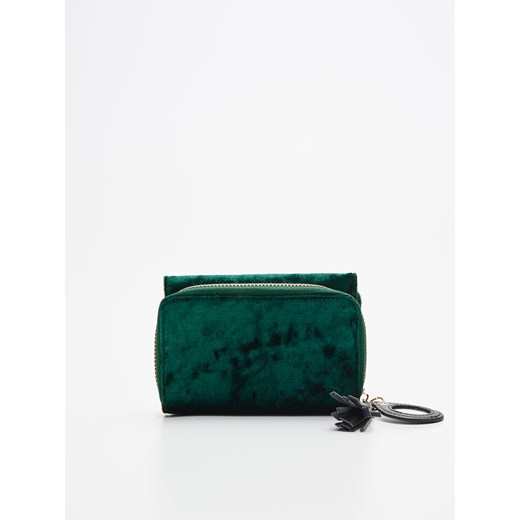 Cropp - Welurowy portfel z lusterkiem - Zielony