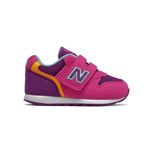 Buty sportowe dziecięce New Balance różowe na rzepy 