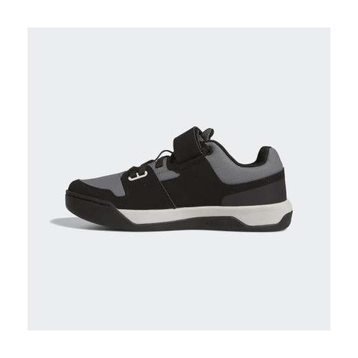 Buty sportowe damskie Adidas na rzepy bez wzorów na płaskiej podeszwie