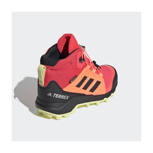 Buty sportowe dziecięce Adidas gore-tex 