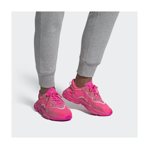 Buty sportowe damskie różowe Adidas sznurowane z zamszu 