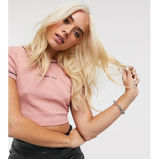 Topshop Petite – Różowy t-shirt z napisem