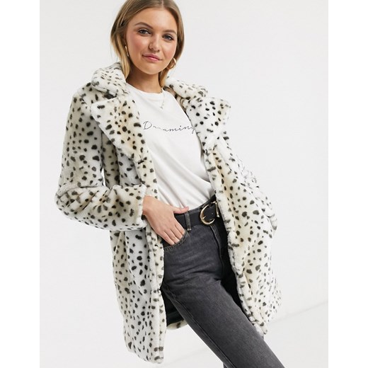 QED London – Dwurzędowy płaszcz ze sztucznego futra z nadrukiem w łatki dalmatyńczyka-Wielokolorowy