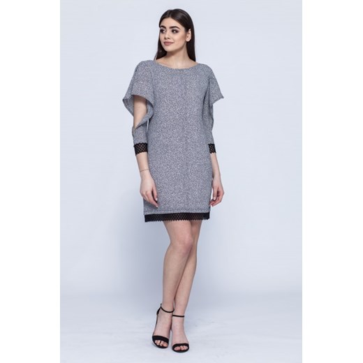 Sukienka Vissavi casual midi koronkowa oversize'owa