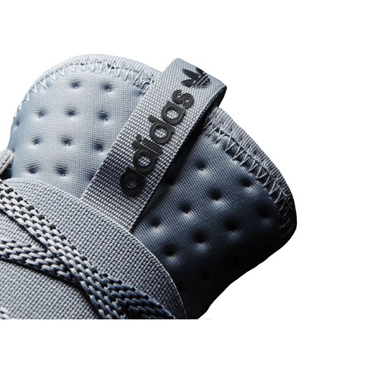 Sneakery Adidas Tubular Radial S80112