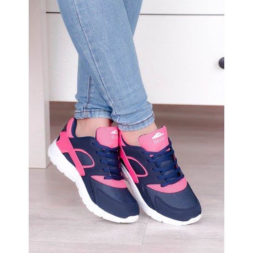 Lekkie ciemno niebieskie sportowe buty damskie z różowymi wstawkami - Obuwie X200