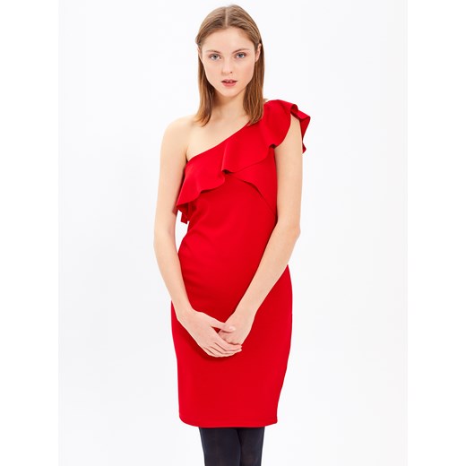 Sukienka czerwona Gate z asymetrycznym dekoltem bez rękawów z elastanu mini na randkę 