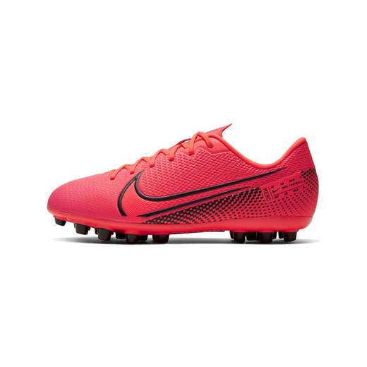 Buty sportowe dziecięce Nike czerwone 