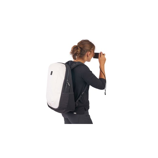 Chrome Industries Avail Laptop backpack 15 Black-One size  Chrome One Size Shooos.pl