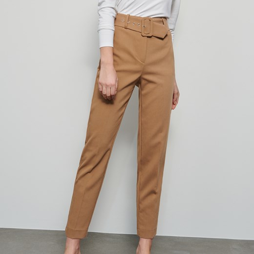 Spodnie damskie brązowe Reserved bez wzorów 