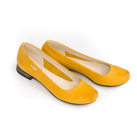 Balerinki żółte Zapato bez zapięcia na płaskiej podeszwie 