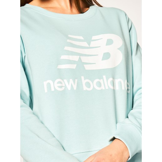 Bluza damska New Balance na jesień z napisami krótka 