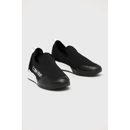 Buty sportowe damskie czarne Calvin Klein młodzieżowe gładkie wiązane na platformie 