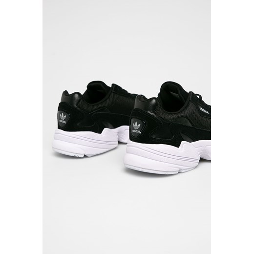 Adidas Originals buty sportowe damskie dla biegaczy czarne zamszowe sznurowane płaskie 
