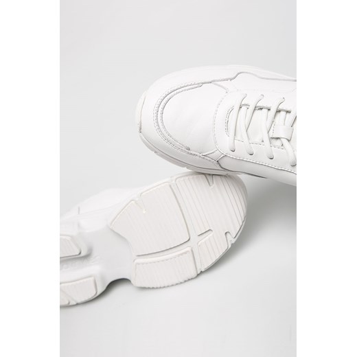 Buty sportowe męskie białe Calvin Klein wiązane ze skóry wiosenne 