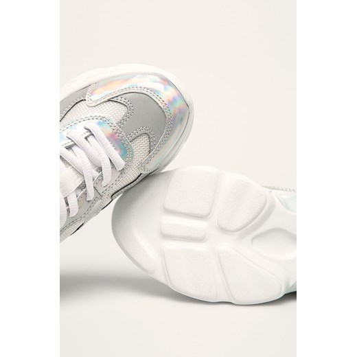 Buty sportowe damskie Steve Madden nike motion białe bez wzorów na platformie 