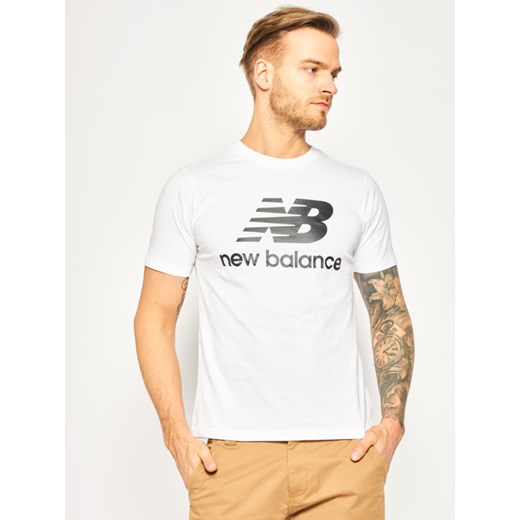 T-shirt męski New Balance wielokolorowy w nadruki 
