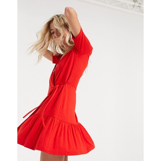 ASOS DESIGN – Czerwona kopertowa sukienka mini-Czerwony  Asos  Asos Poland