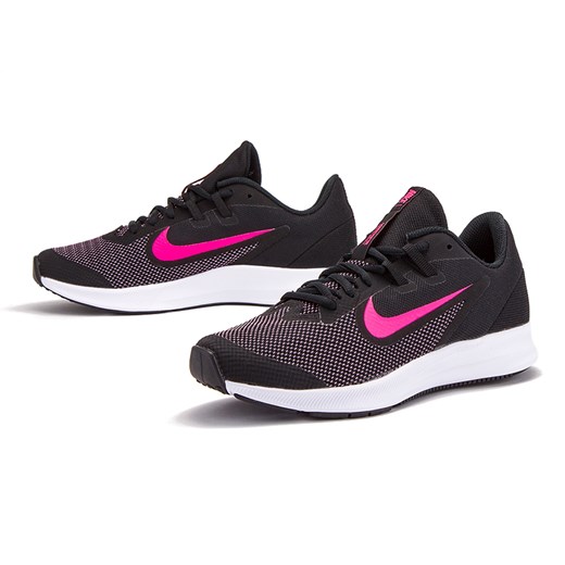 Buty sportowe damskie Nike downshifter wiązane na platformie z gumy bez wzorów 