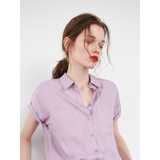 Reserved koszula damska z kołnierzykiem fioletowa z krótkim rękawem 