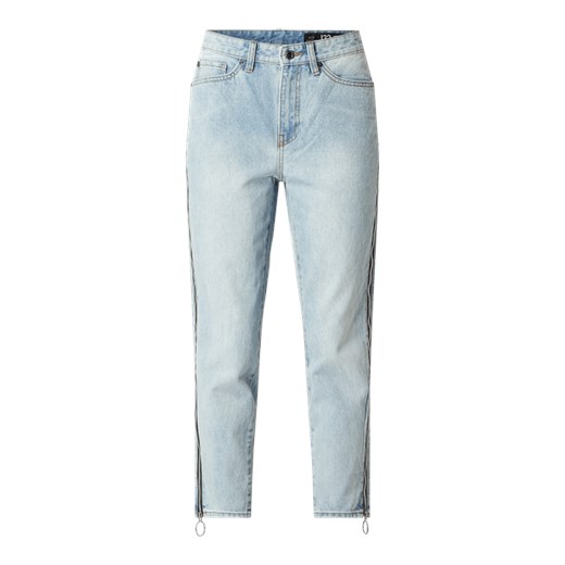 Jeansy o kroju boyfriend fit z bawełny model ‘J32’ Armani Exchange 29 Peek&Cloppenburg