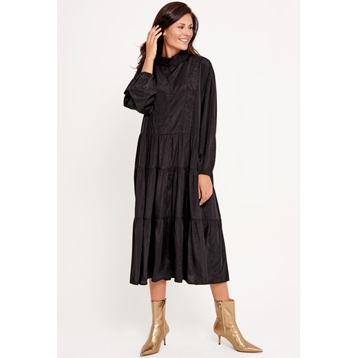 Byinsomnia sukienka z wiskozy czarna z długimi rękawami 