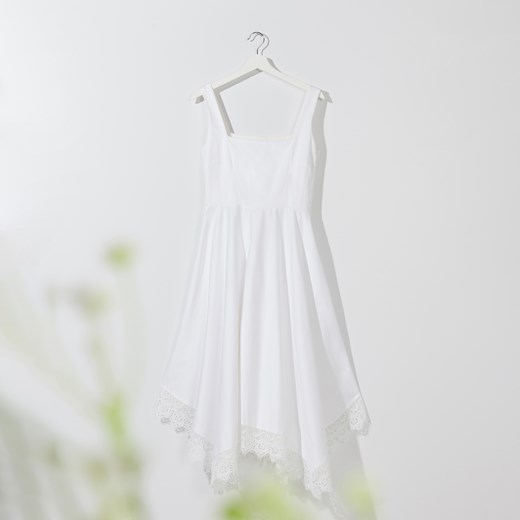 Mohito - Bawełniana sukienka z koronką - Biały  Mohito 34 