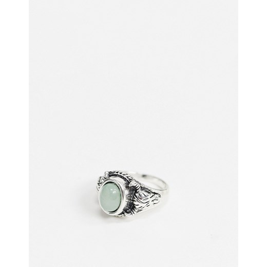 DesignB – Szeroki pierścionek w srebrnym kolorze z motywem głowy barana i turkusowym kamieniem  Designb London M/L Asos Poland