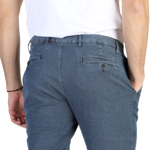 Spodnie męskie Tommy Hilfiger na wiosnę bez wzorów 