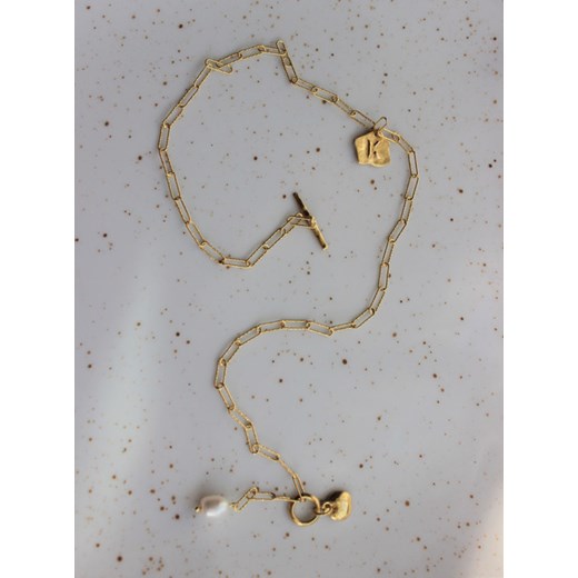 Naszyjnik z nieregularną perłą na grubym łańcuszku Złoty 65cm gałązka