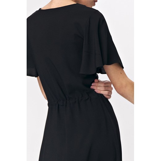 Nife sukienka na spacer czarna z krótkimi rękawami maxi z wiskozy z dekoltem w serek 