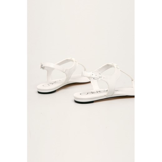 Sandały damskie białe Calvin Klein bez obcasa 