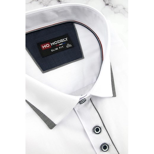 Duża Koszula Męska Modely gładka biała z szarą lamówką z krótkim rękawem Duże rozmiary N030 Modely  4XL okazja swiat-koszul.pl 