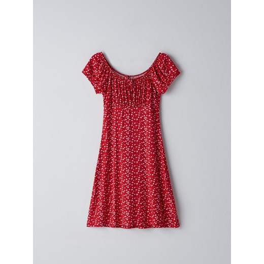 Sukienka czerwona Cropp casual dopasowana z krótkimi rękawami mini 
