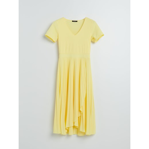 Sukienka Reserved midi żółta casualowa dzienna 