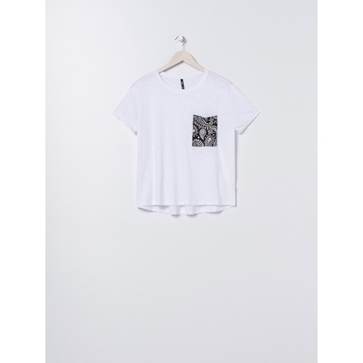 Sinsay - Koszulka z wzorzystą kieszonką - Biały Sinsay  XL 
