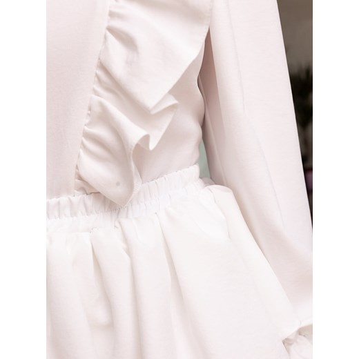 Selfieroom spódnica biała na wiosnę 