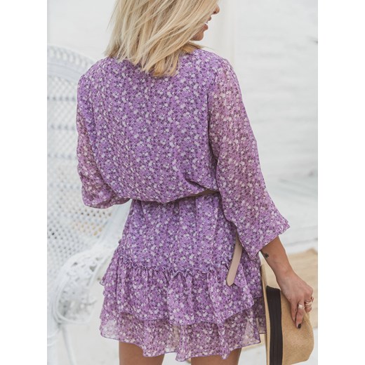 Sukienka Selfieroom dzienna fioletowa mini z długim rękawem z żabotem 
