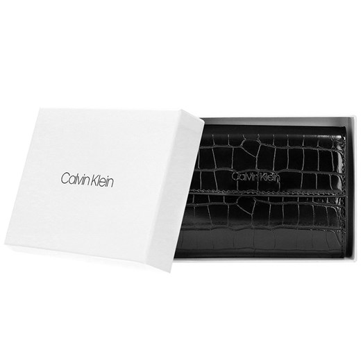 Calvin Klein Must Trifold - Portfel Damski - K60K606524 BAX