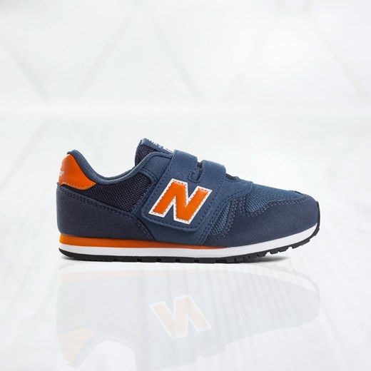 Granatowe buty sportowe dziecięce New Balance 