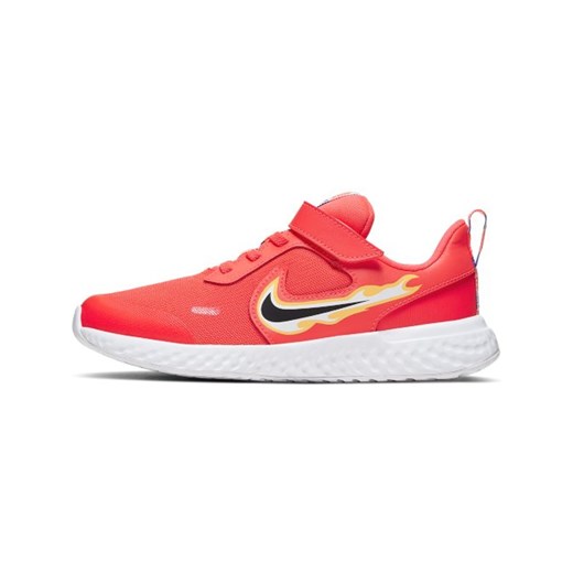 Buty sportowe dziecięce czerwone Nike bez wzorów na wiosnę sznurowane 