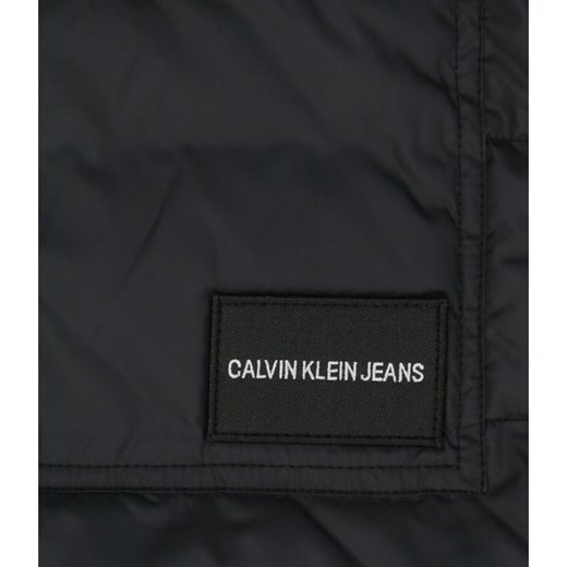 Kamizelka chłopięca Calvin Klein jeansowa na jesień 