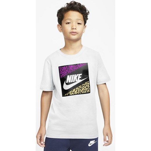 T-shirt dla dużych dzieci Nike Sportswear - Biel Nike  M Nike poland