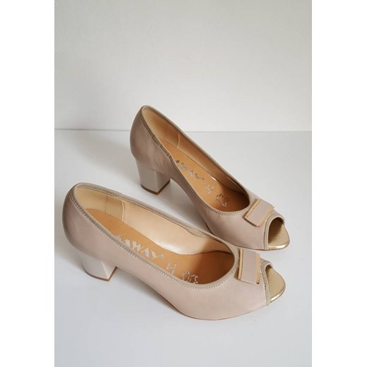 Czółenka Saway ze skóry beżowe bez wzorów peep toe eleganckie na słupku