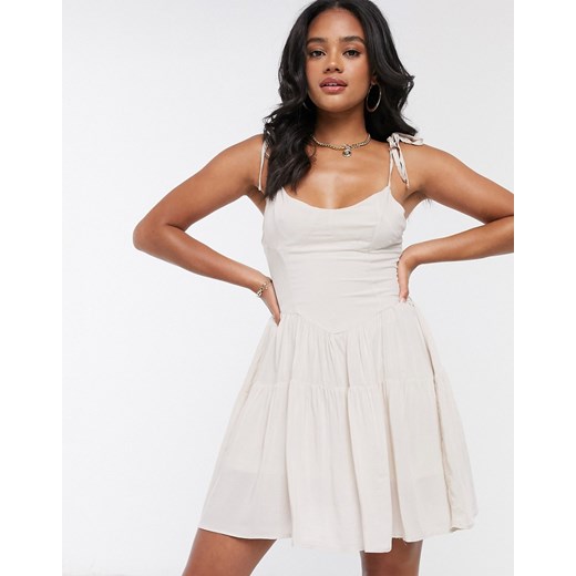 Biała sukienka Missguided na ramiączkach mini
