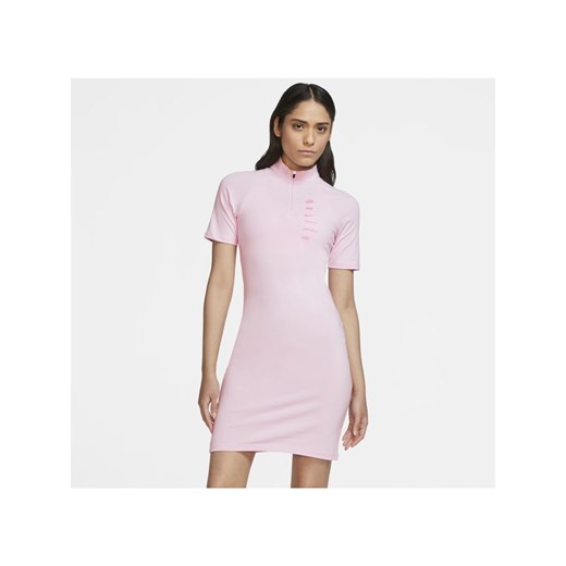 Sukienka Nike różowa z krótkimi rękawami mini 