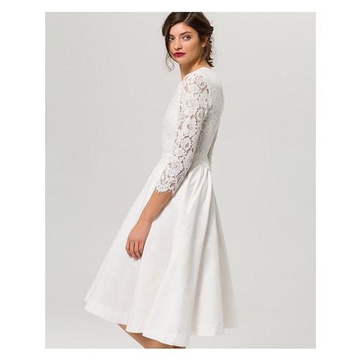 Sukienka Ivy & Oak z długim rękawem biała z okrągłym dekoltem 