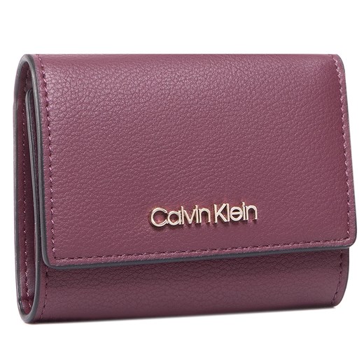 Portfel damski Calvin Klein czerwony 