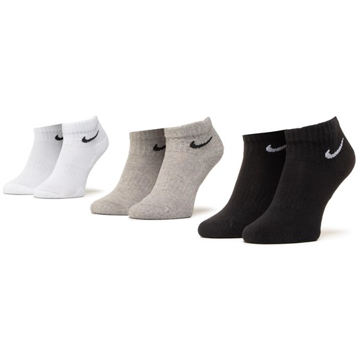 Skarpetki damskie Nike bez wzorów w sportowym stylu 