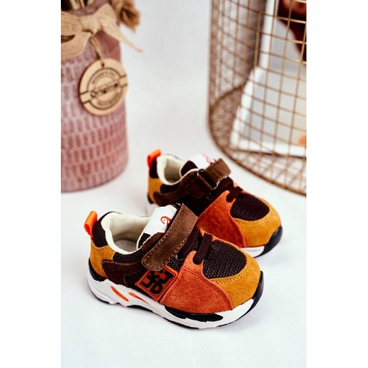 Pomarańczowe buciki niemowlęce Apawwa bez wzorów 